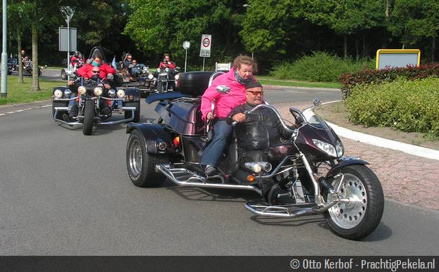 Buitenboordmotor Waar Regelmatigheid Trikers bezorgen gehandicapten een geweldig mooie zaterdag