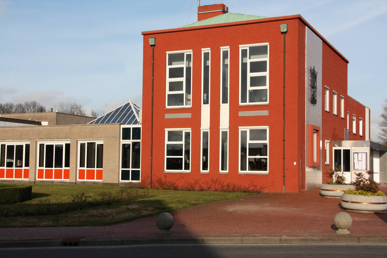 2011 Pekela schrapt vergadering over Atlantis